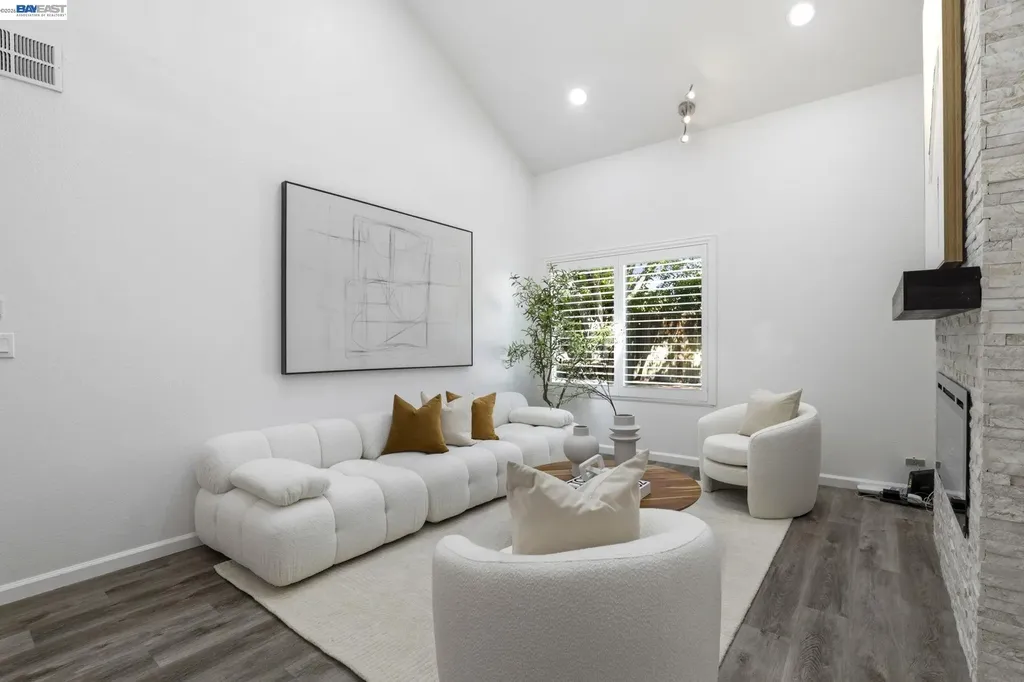 4773 Ridgewood Drive Fremont CA 94555