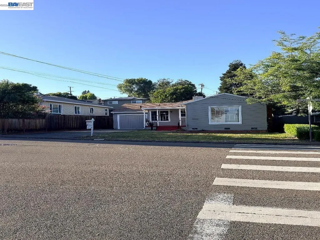 4256 Seven Hills Road Castro Valley CA 94546