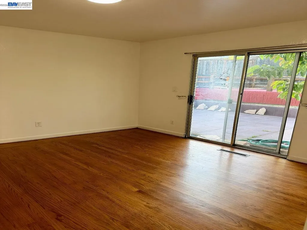 4256 Seven Hills Road Castro Valley CA 94546