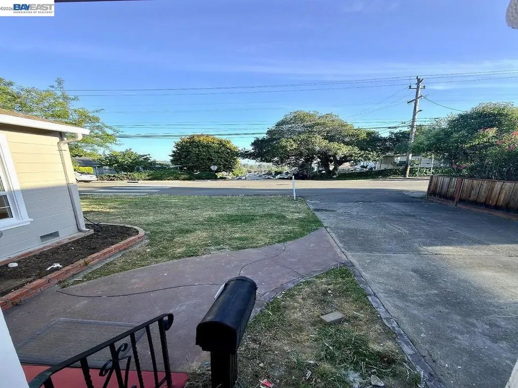 4256 Seven Hills Road Castro Valley CA 94546