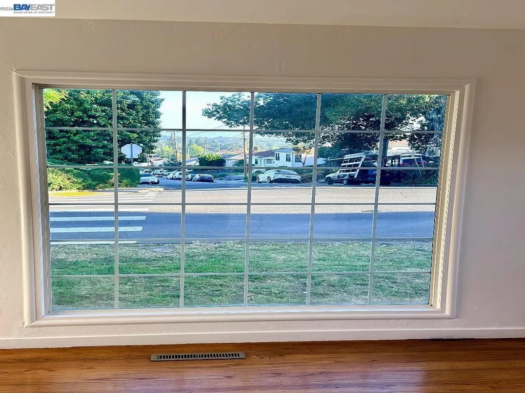 4256 Seven Hills Road Castro Valley CA 94546