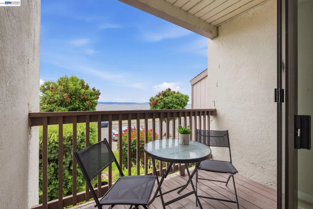 2101 Shoreline Drive Alameda CA 94501