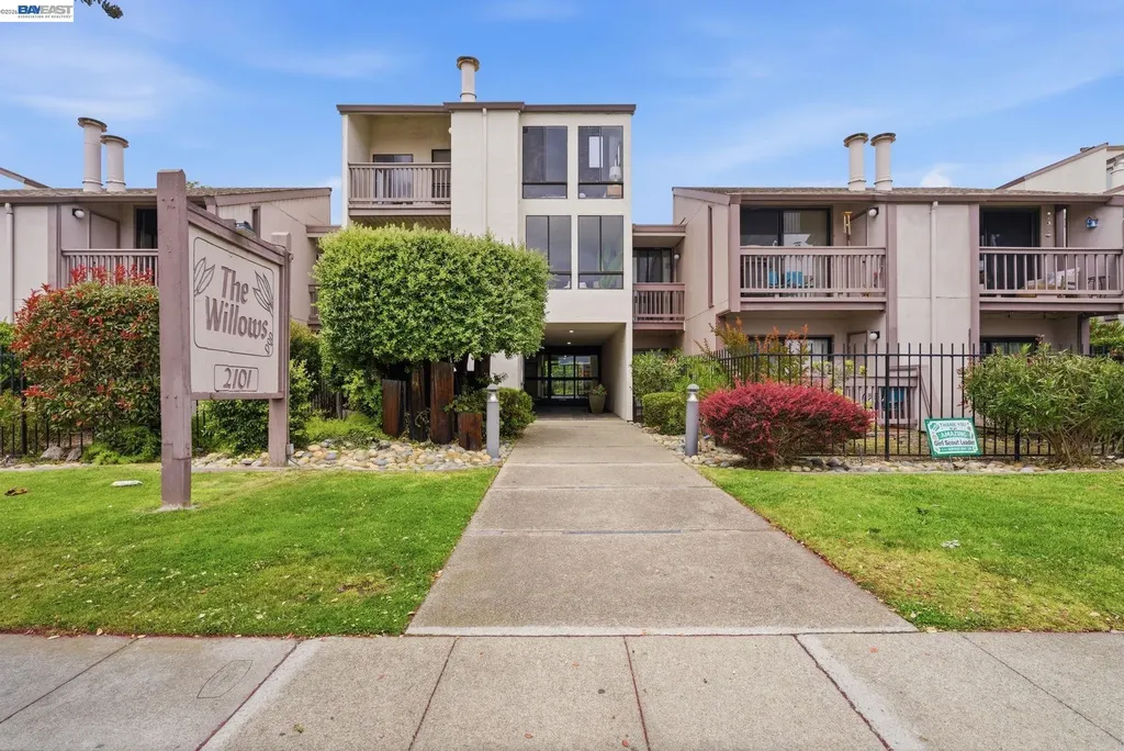 2101 Shoreline Drive Alameda CA 94501