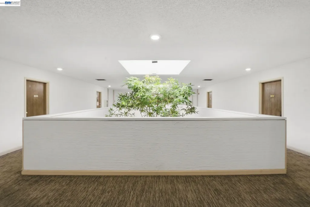2101 Shoreline Drive Alameda CA 94501
