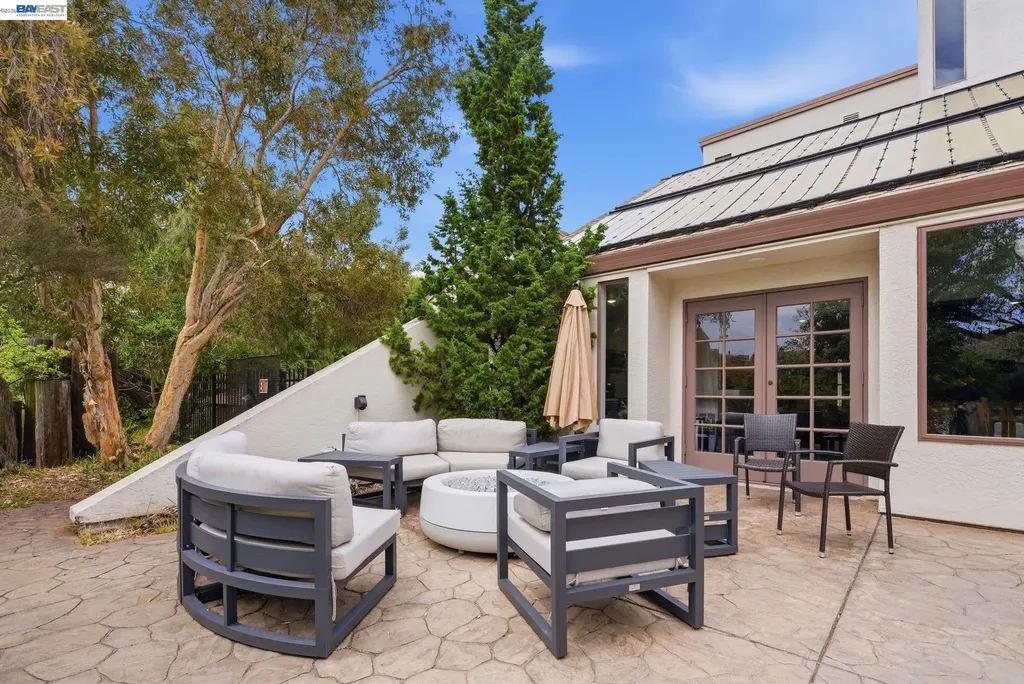 2101 Shoreline Drive Alameda CA 94501
