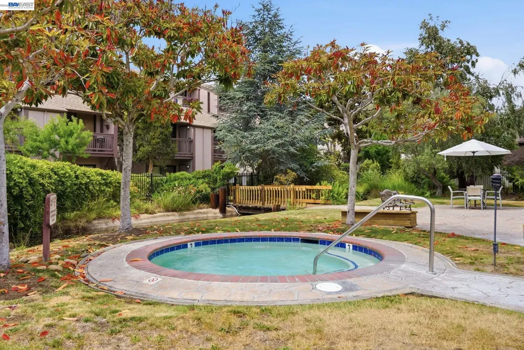 2101 Shoreline Drive Alameda CA 94501