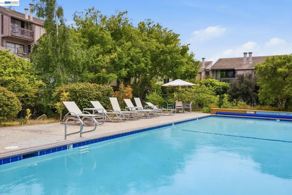 2101 Shoreline Drive Alameda CA 94501