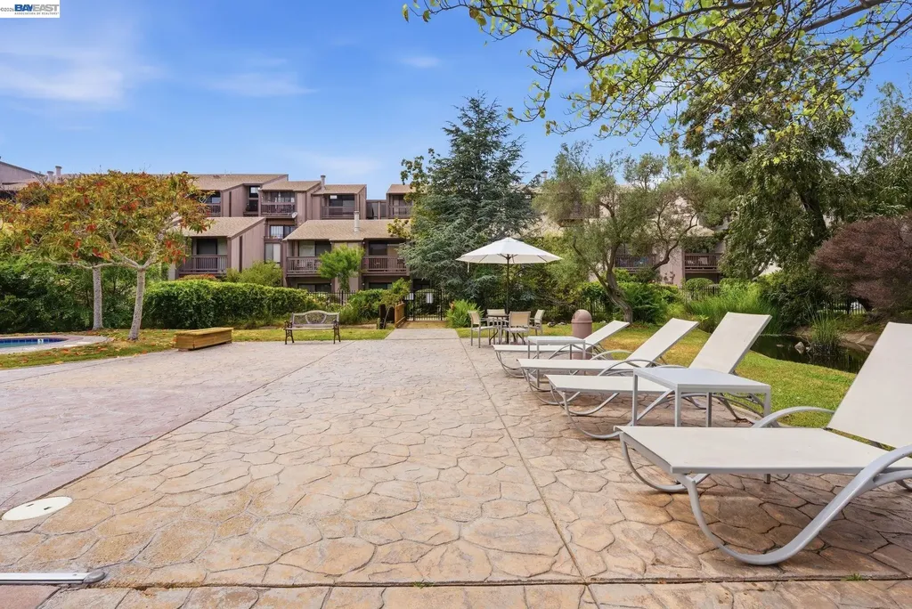 2101 Shoreline Drive Alameda CA 94501