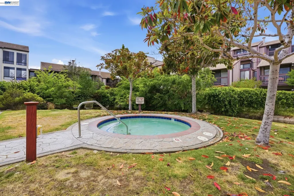 2101 Shoreline Drive Alameda CA 94501
