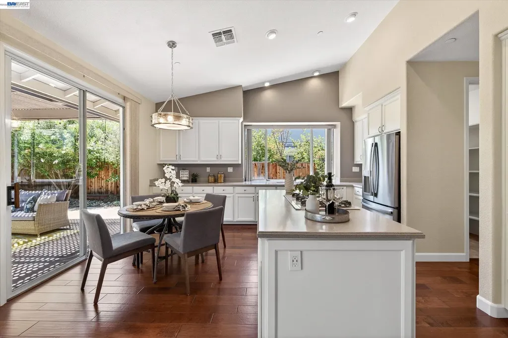 285 Sea Way Livermore CA 94550