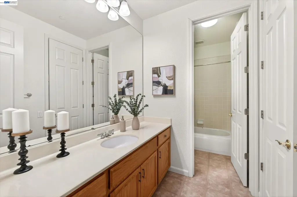 285 Sea Way Livermore CA 94550