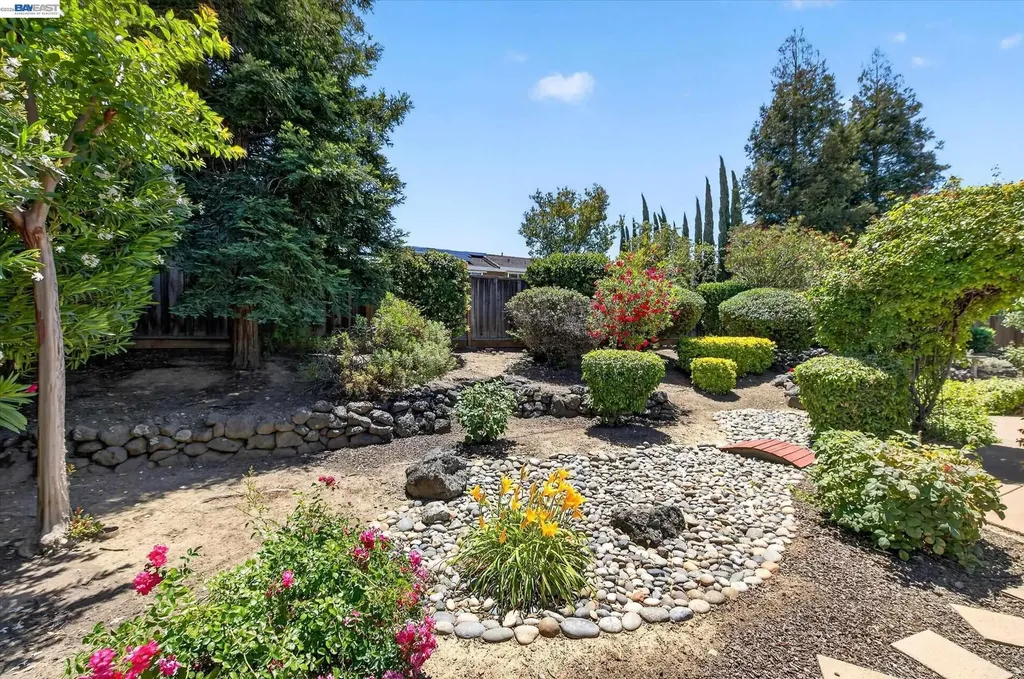 285 Sea Way Livermore CA 94550