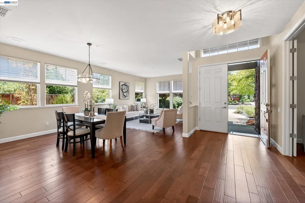 285 Sea Way Livermore CA 94550