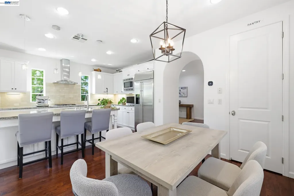 3294 Griffon Street Danville CA 94506