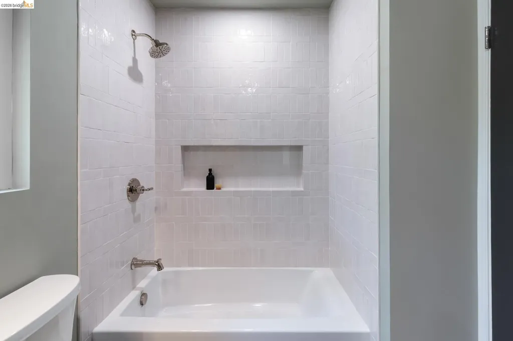 106 Rheem Boulevard Orinda CA 94563