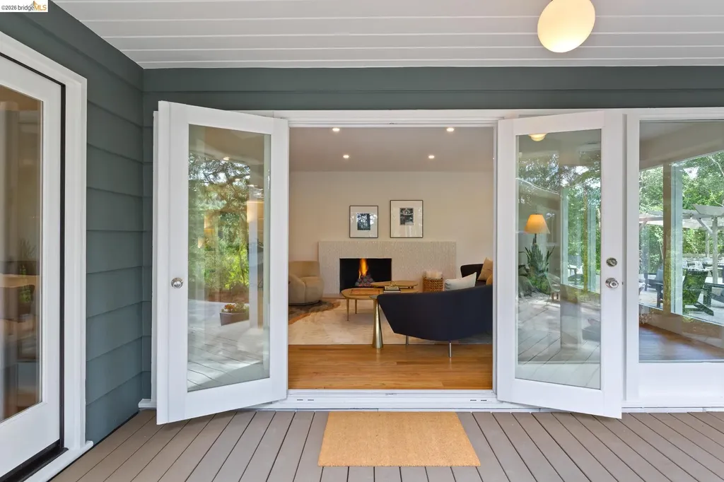 106 Rheem Boulevard Orinda CA 94563