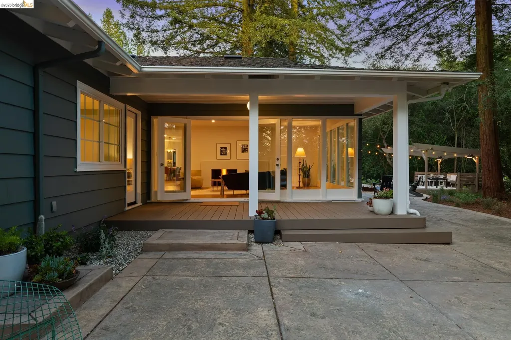 106 Rheem Boulevard Orinda CA 94563