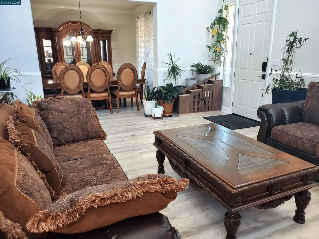 5370 Daffodil Drive Oakley CA 94561