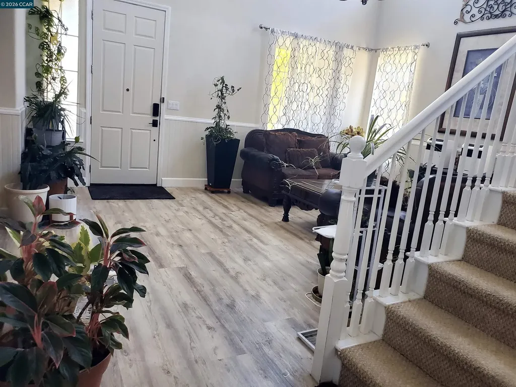 5370 Daffodil Drive Oakley CA 94561