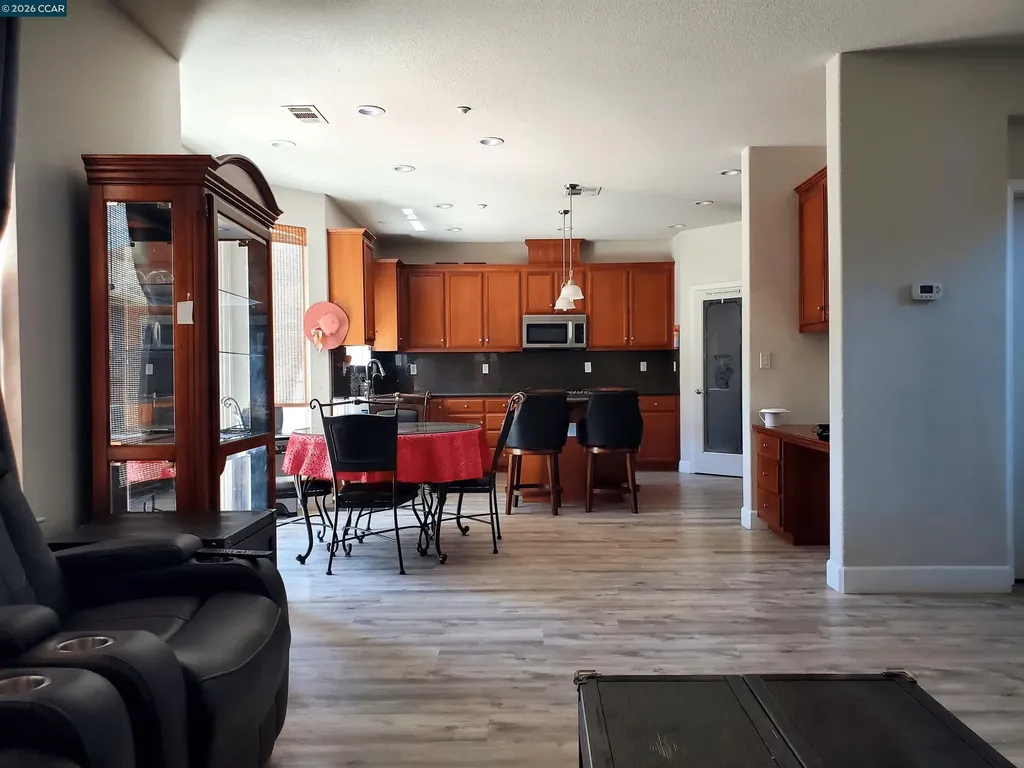 5370 Daffodil Drive Oakley CA 94561