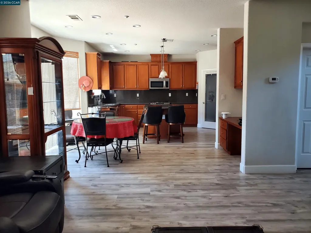 5370 Daffodil Drive Oakley CA 94561