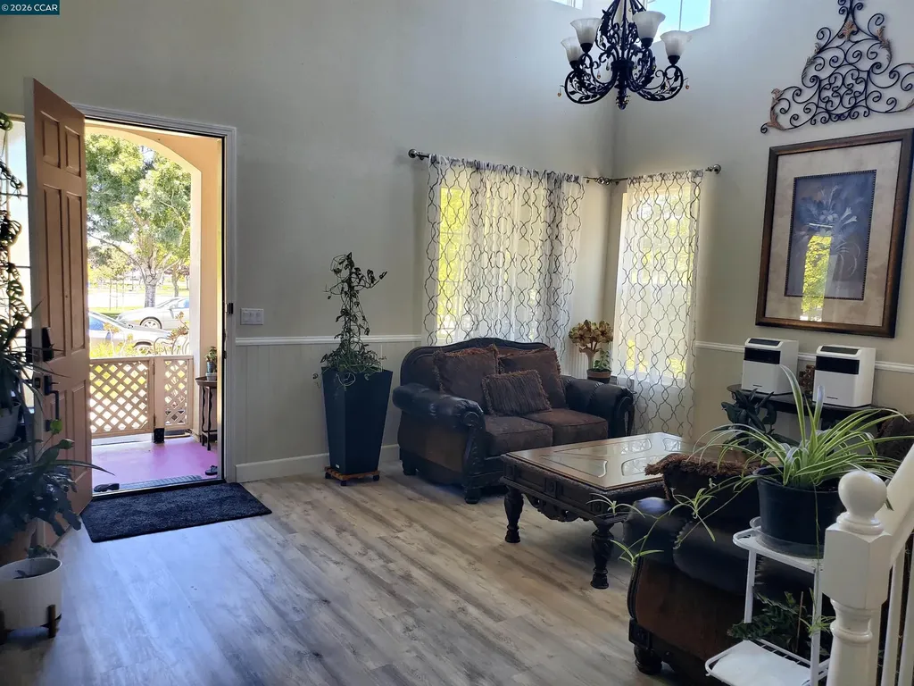 5370 Daffodil Drive Oakley CA 94561