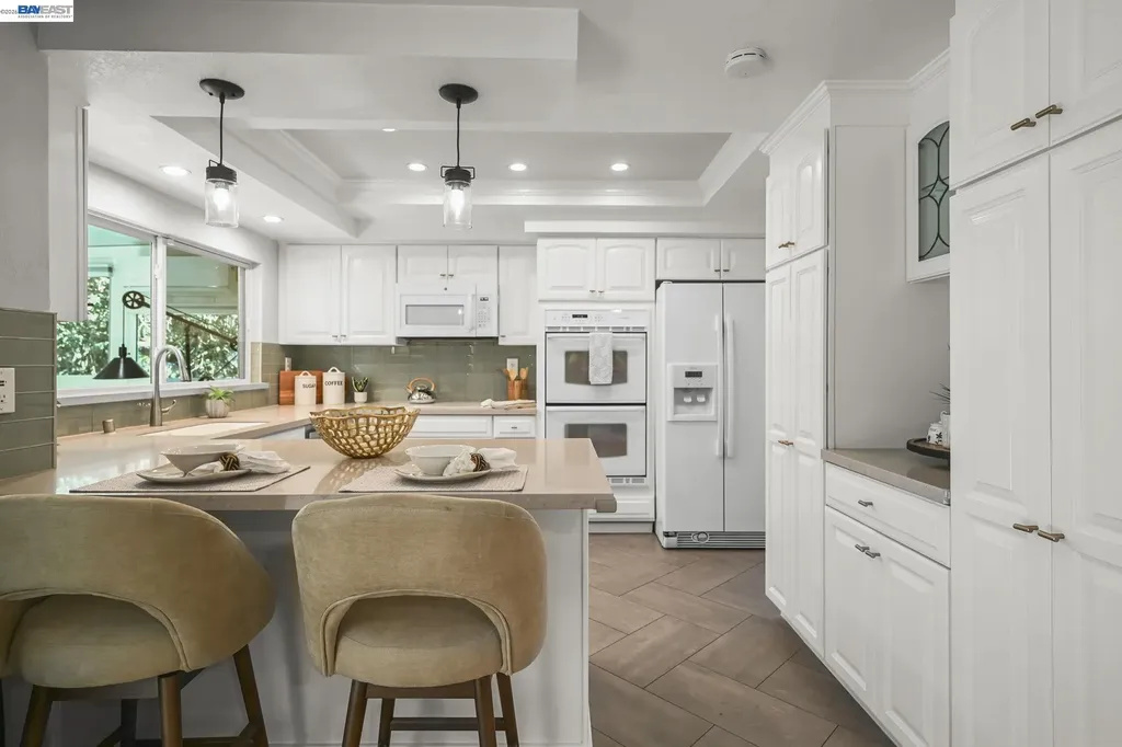 135 Saint Germain Lane Pleasant Hill CA 94523