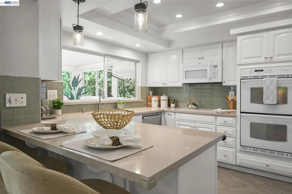 135 Saint Germain Lane Pleasant Hill CA 94523