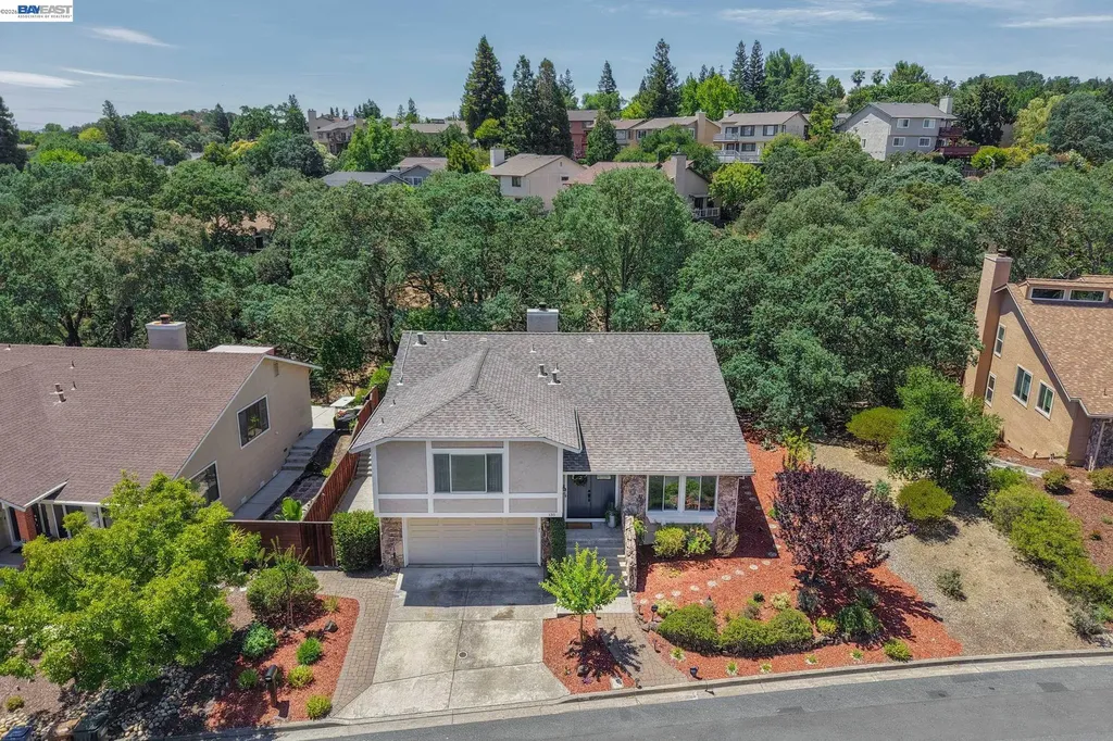 135 Saint Germain Lane Pleasant Hill CA 94523