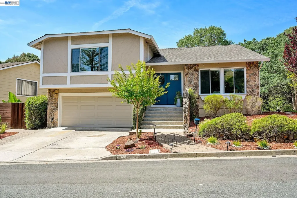 135 Saint Germain Lane Pleasant Hill CA 94523