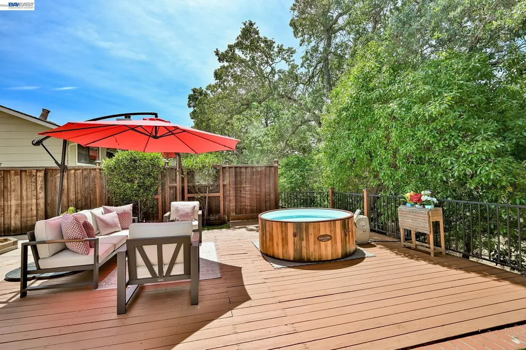 135 Saint Germain Lane Pleasant Hill CA 94523