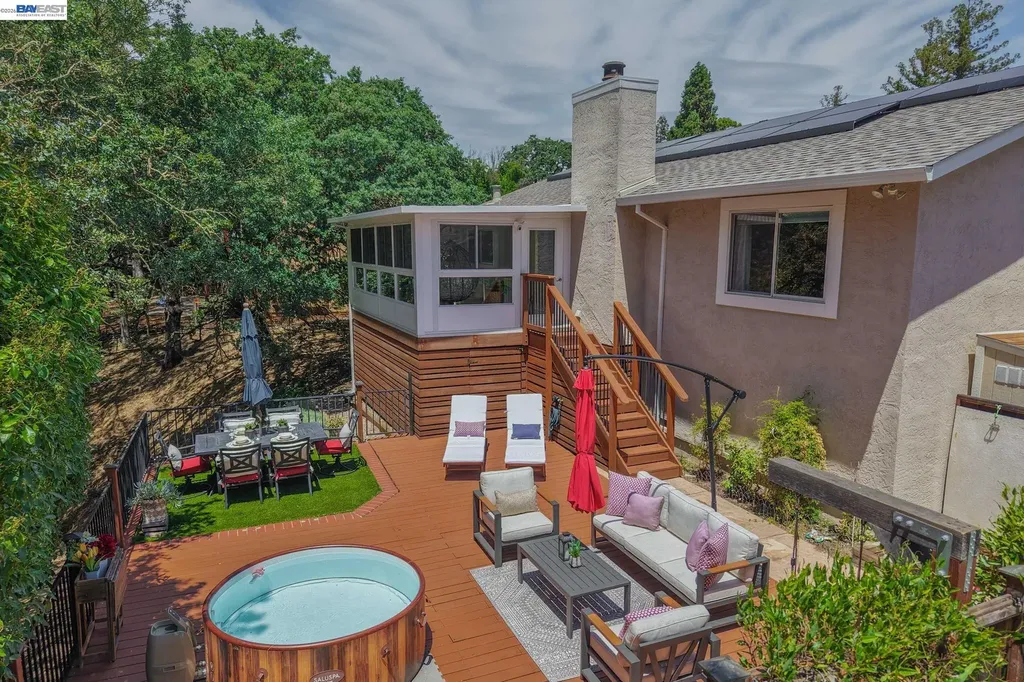 135 Saint Germain Lane Pleasant Hill CA 94523