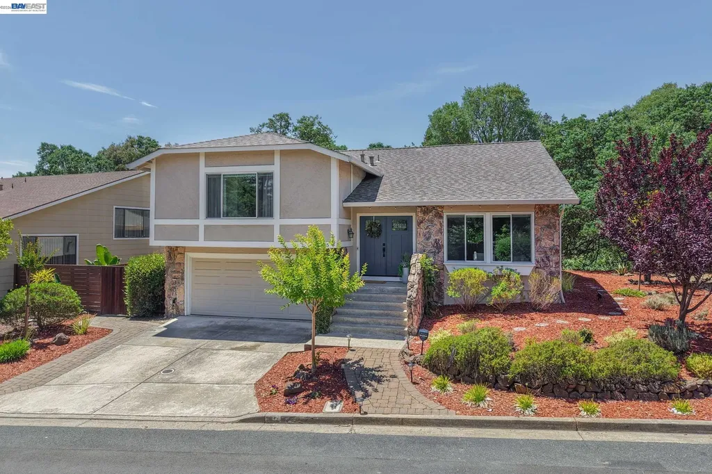 135 Saint Germain Lane Pleasant Hill CA 94523