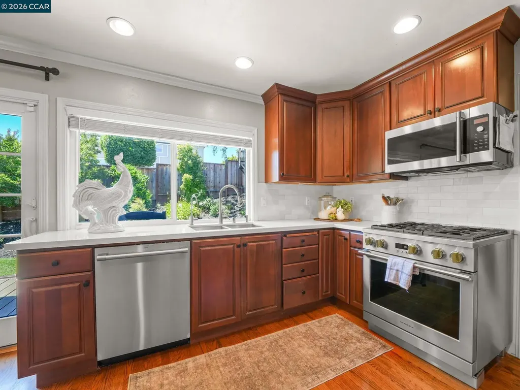 19009 Helton Street Castro Valley CA 94546
