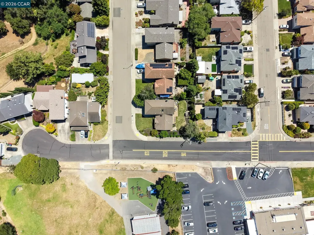 19009 Helton Street Castro Valley CA 94546