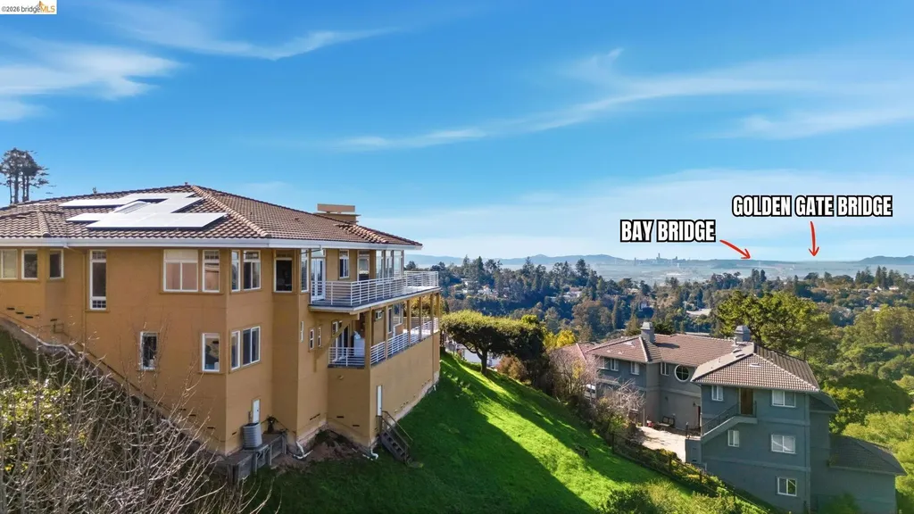 6070 Mazuela Drive Oakland CA 94611