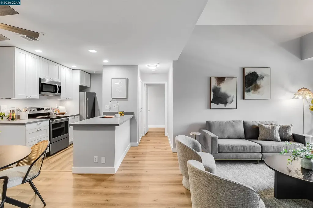 3173 Wayside Plaza Walnut Creek CA 94597