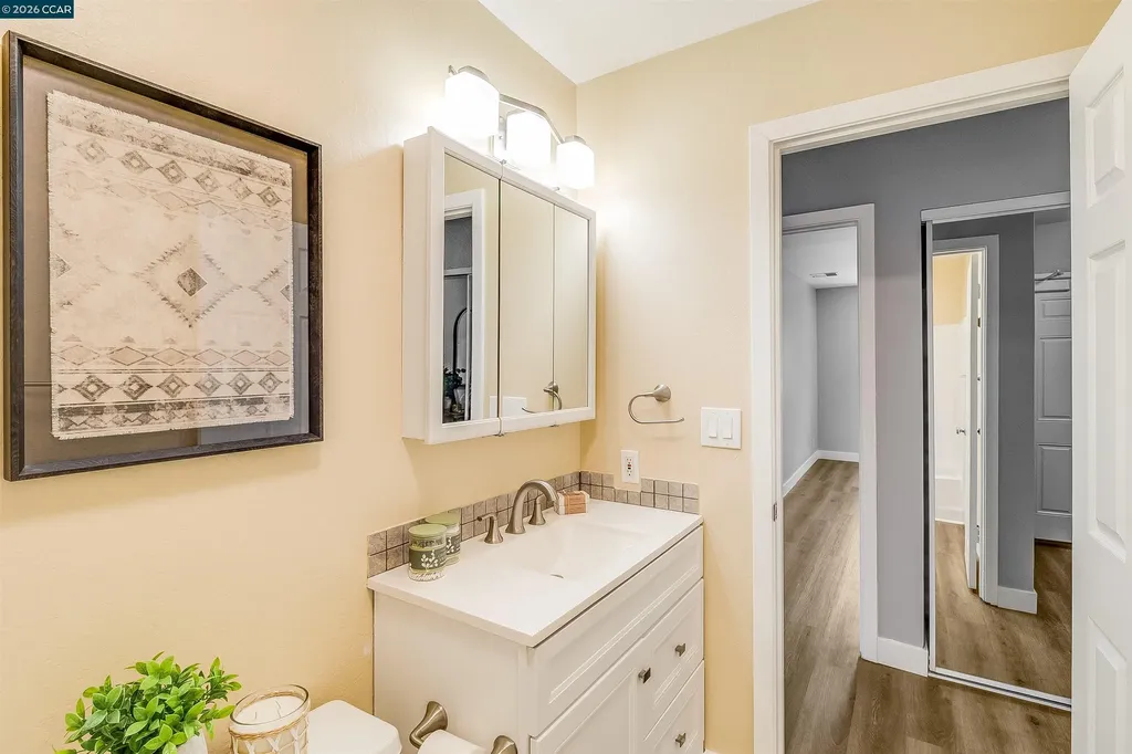 3173 Wayside Plaza Walnut Creek CA 94597