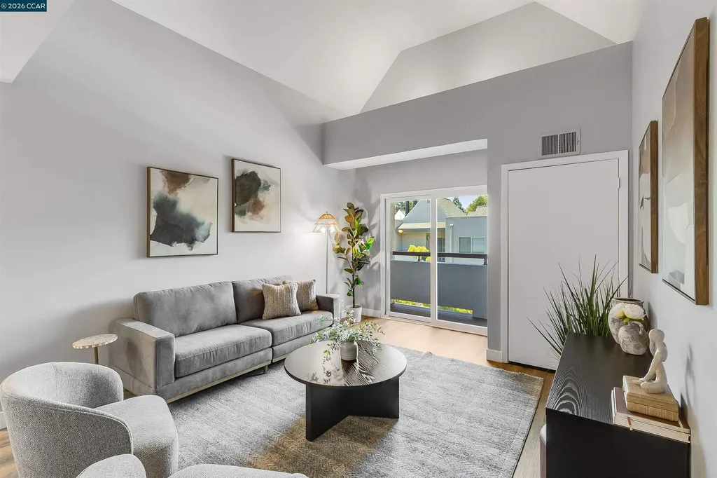 3173 Wayside Plaza Walnut Creek CA 94597