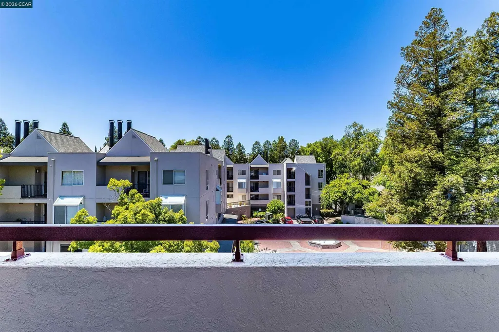 3173 Wayside Plaza Walnut Creek CA 94597