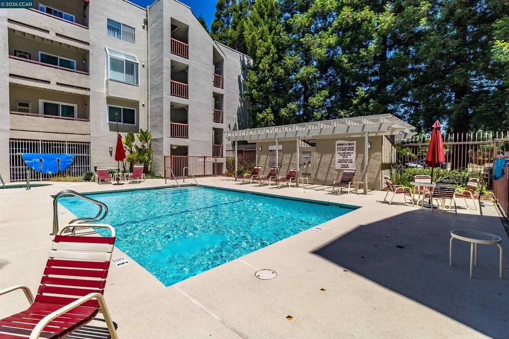 3173 Wayside Plaza Walnut Creek CA 94597