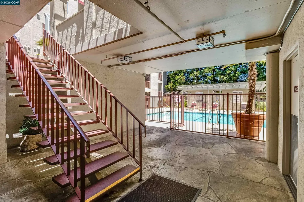 3173 Wayside Plaza Walnut Creek CA 94597