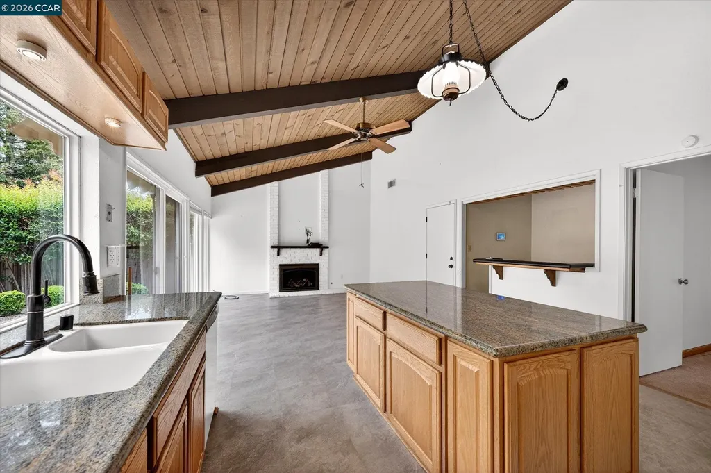 10 Edie Court Pleasant Hill CA 94523