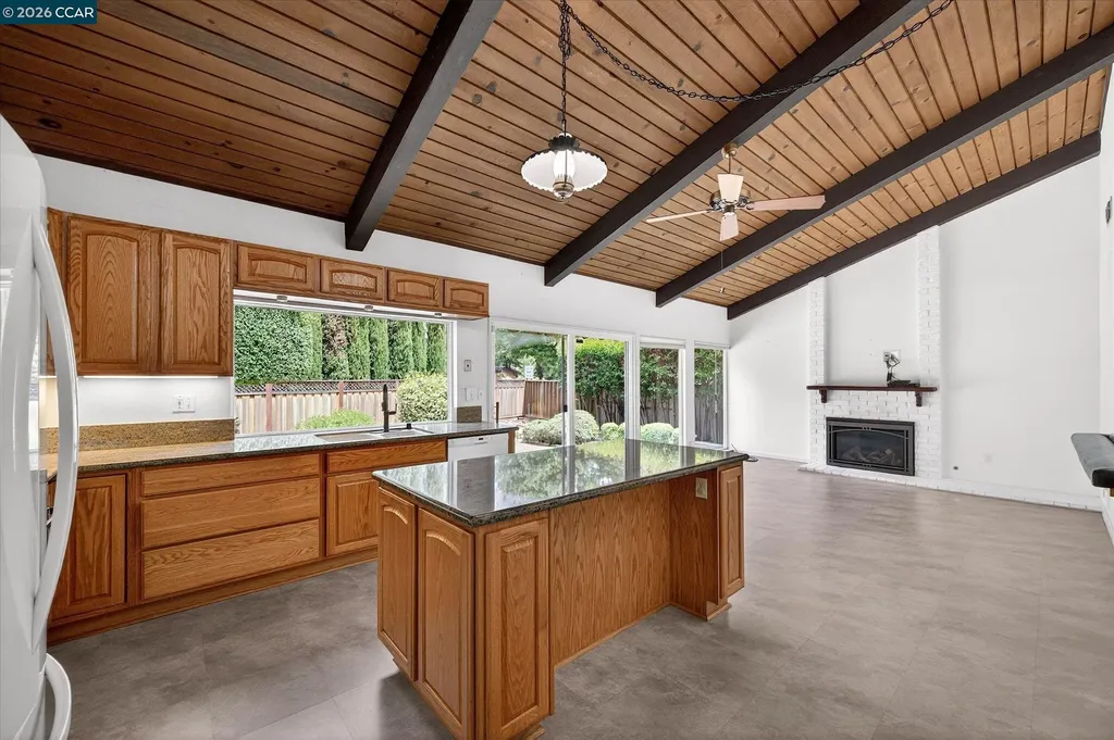10 Edie Court Pleasant Hill CA 94523