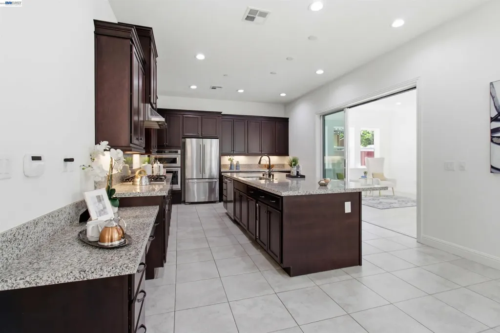 2812 Mount Dana Drive Dublin CA 94568