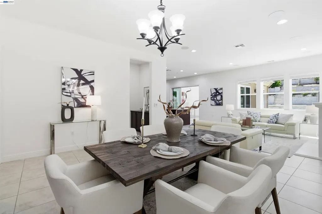 2812 Mount Dana Drive Dublin CA 94568