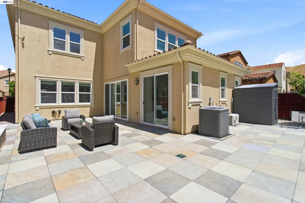 2812 Mount Dana Drive Dublin CA 94568