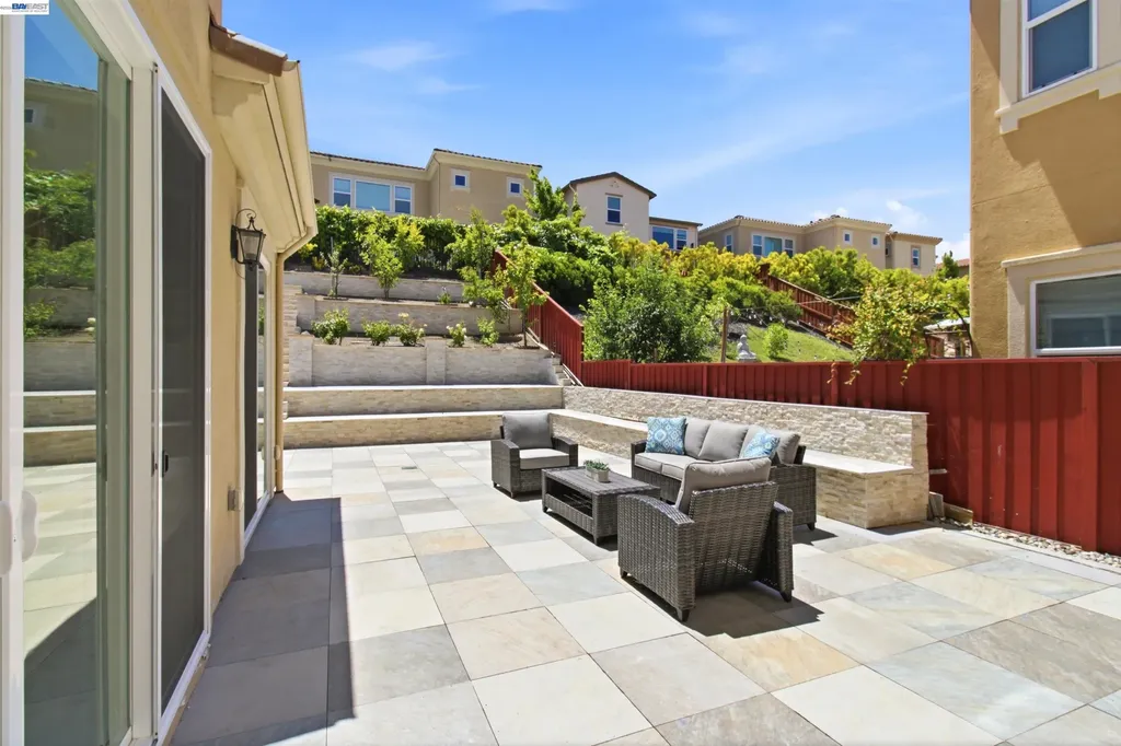 2812 Mount Dana Drive Dublin CA 94568