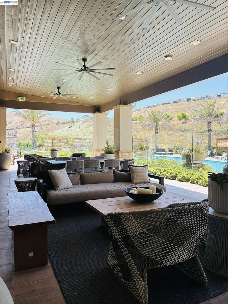 2812 Mount Dana Drive Dublin CA 94568
