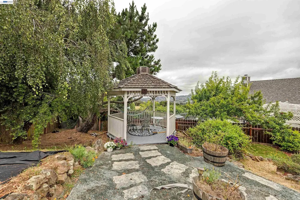 23467 Mona Marie Court Hayward CA 94541